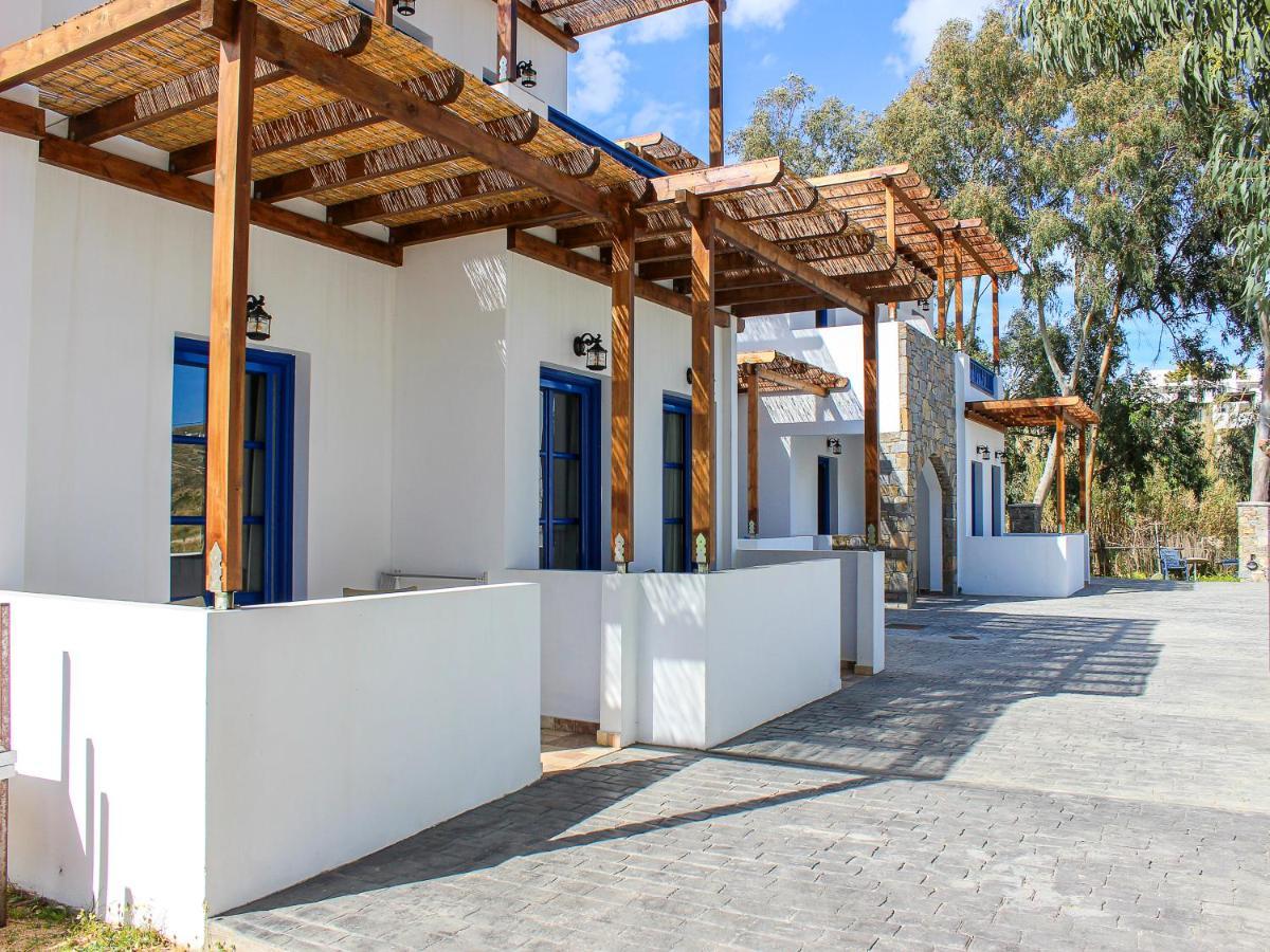 Almiriki Serifos Livadakia Bagian luar foto