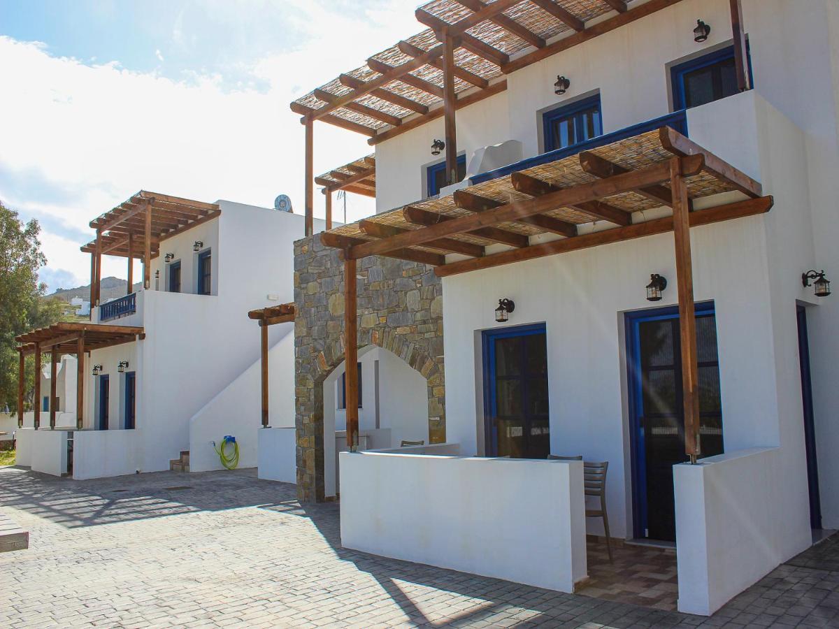 Almiriki Serifos Livadakia Bagian luar foto