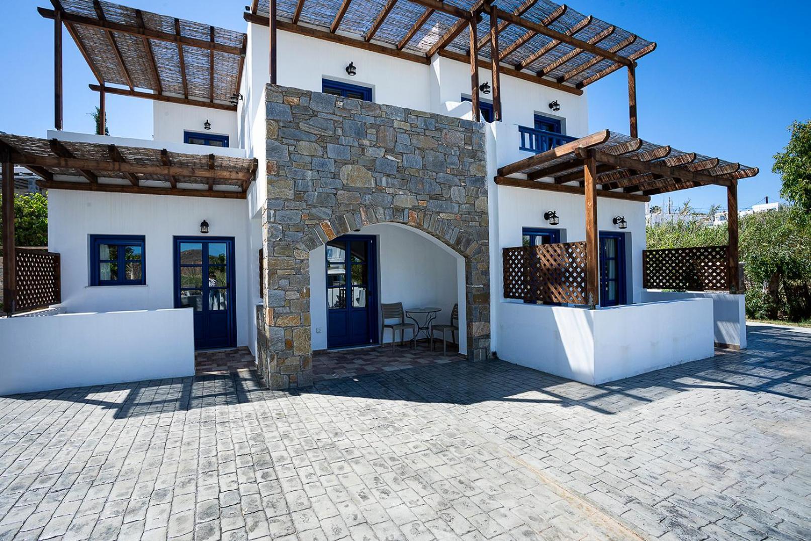Almiriki Serifos Livadakia Bagian luar foto