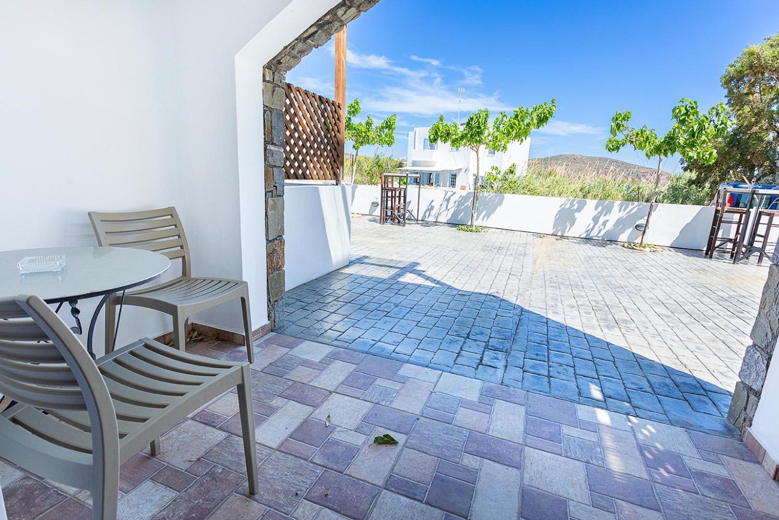 Almiriki Serifos Livadakia Bagian luar foto