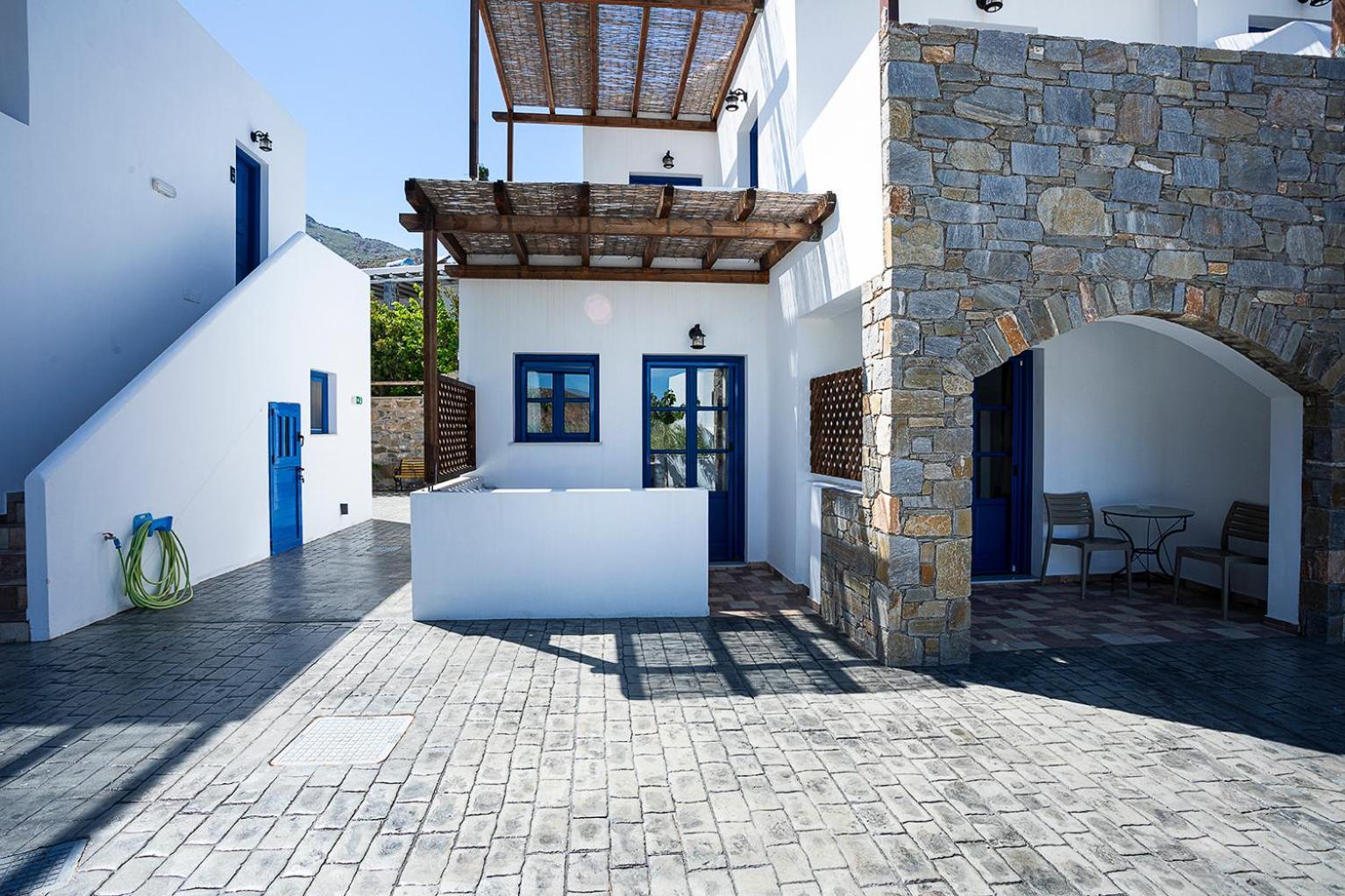 Almiriki Serifos Livadakia Bagian luar foto
