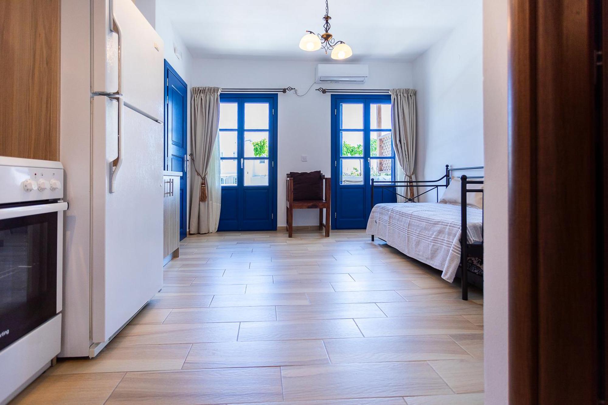 Almiriki Serifos Livadakia Bagian luar foto