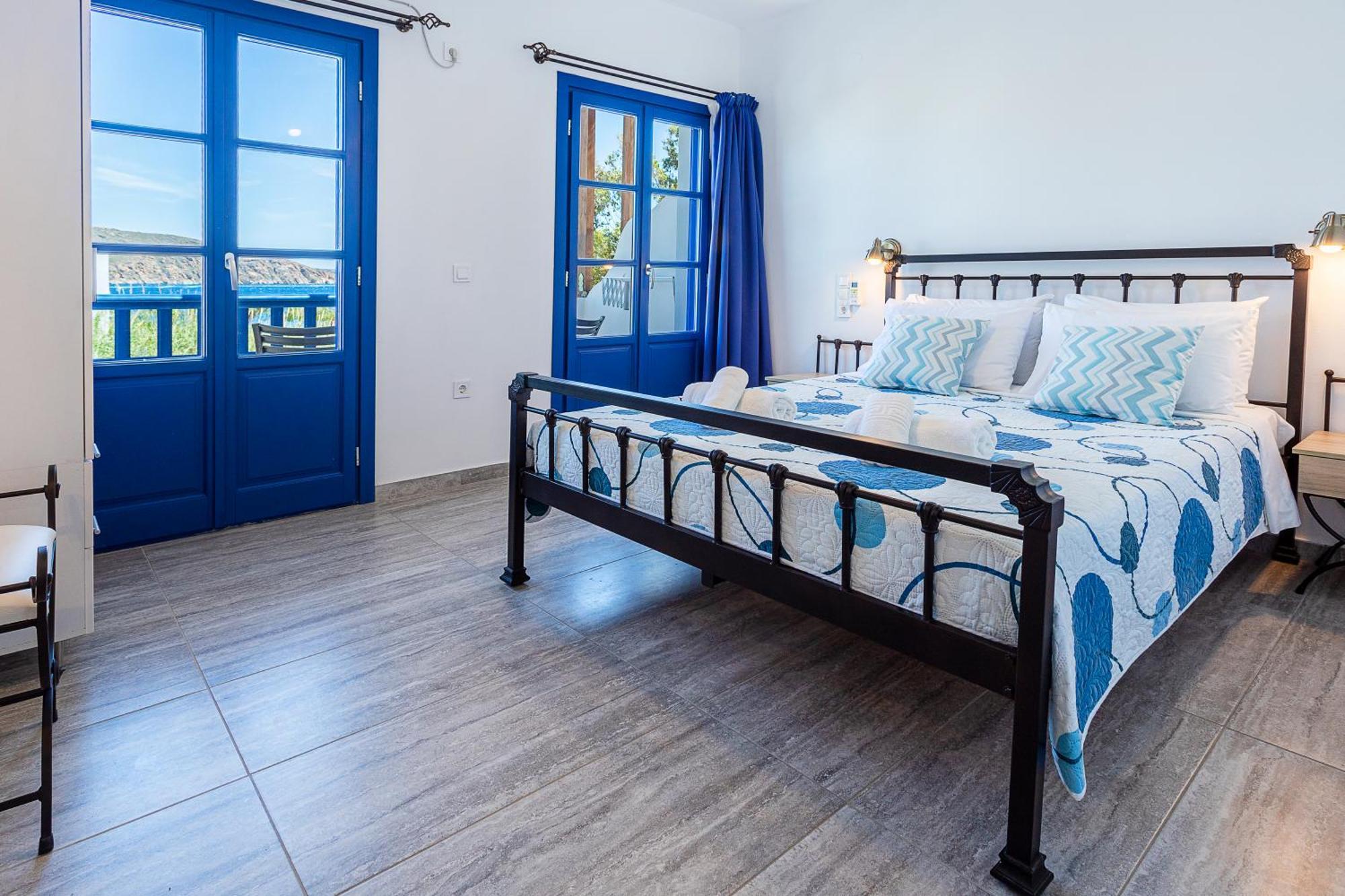 Almiriki Serifos Livadakia Bagian luar foto